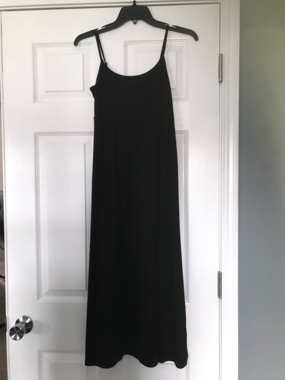 Black Spaghetti-Strap Maxi Dress - Elegant Everyday